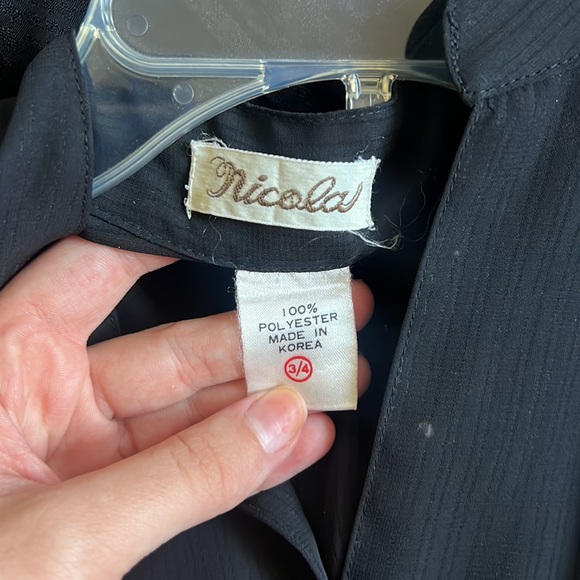 Sheer button up top - Picture 4 of 4